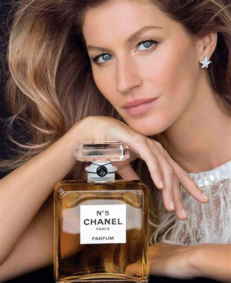 chanel perfume advertisement 2015|Chanel no 5 perfume advert.